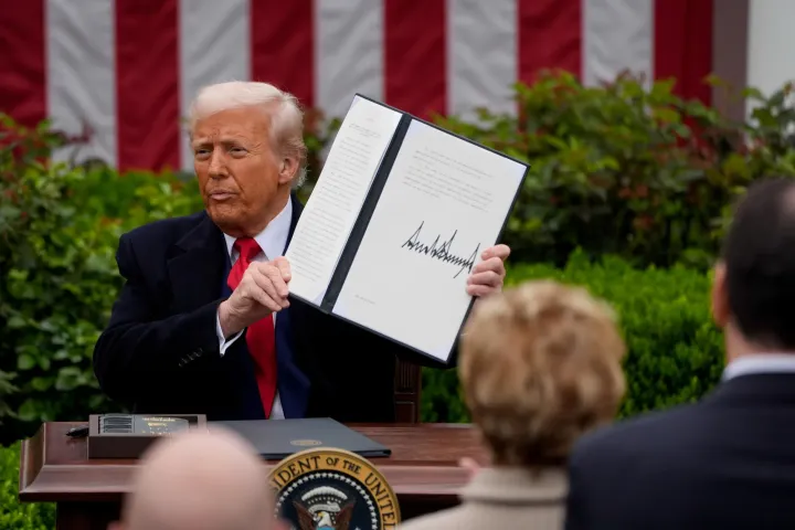 Trump Tariffs Threaten BRICS, Global Economy Shaken